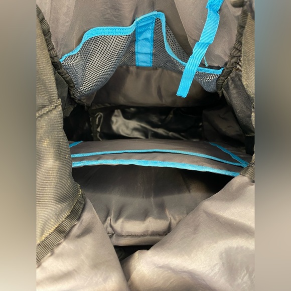 Thule Backpack - Picture 9 of 12